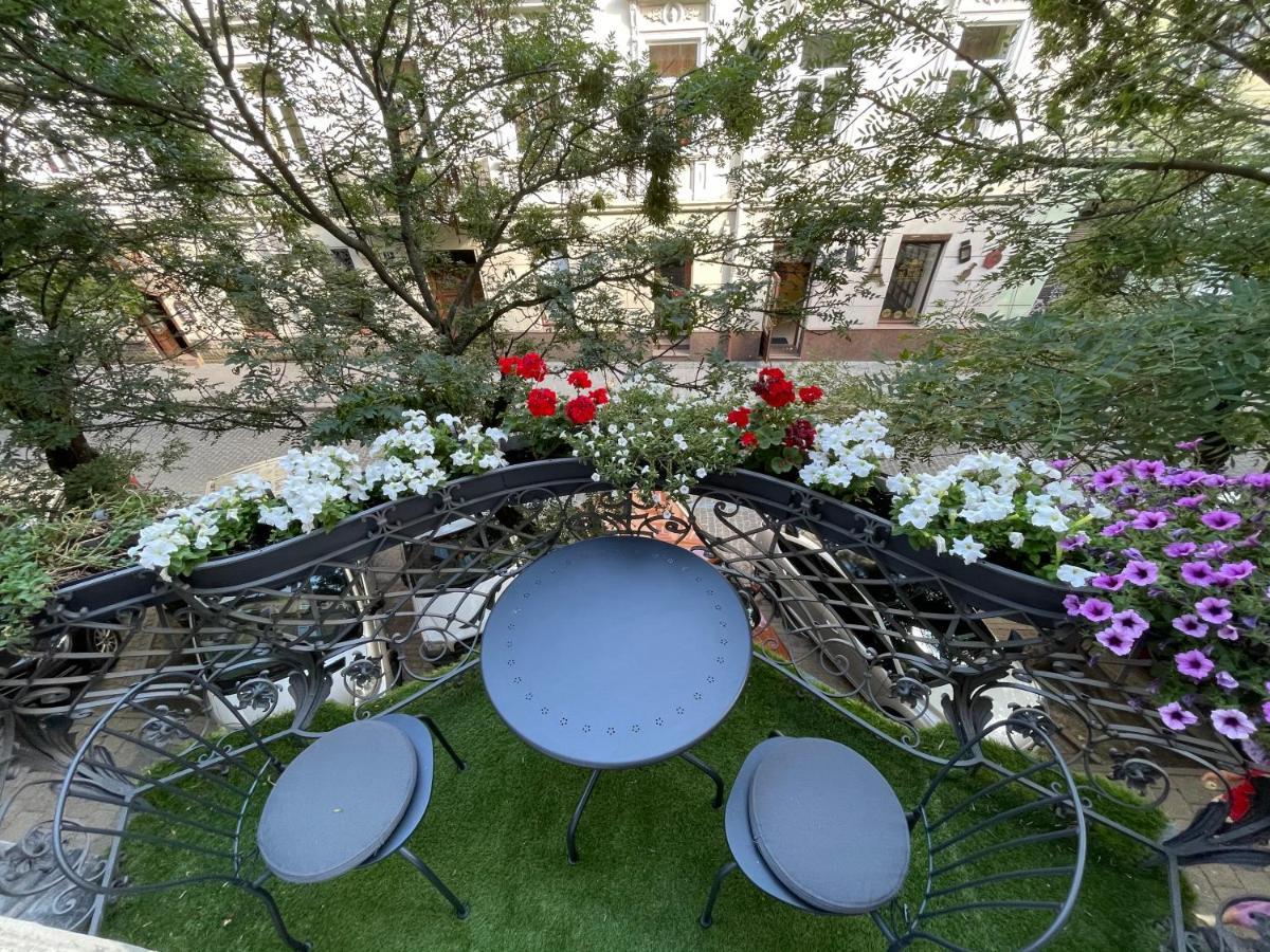 Apartment Design *